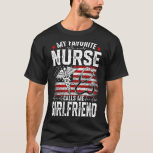 Retro meine Lieblings-Krankenschwester nennt mich T-Shirt