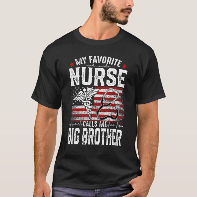 Retro meine Lieblings-Krankenschwester nennt mich  T-Shirt (Vorderseite)