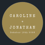 Retro Minimalistisch Ochre Schreibmaschine Custom  Runder Aufkleber<br><div class="desc">Retro Minimalistische Schreibmaschine Schriftart Custom Wedding Classic Round Sticker in Ochre</div>