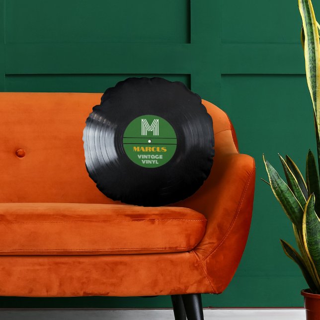 Retro Monogram Record Album Green Rundes Kissen (Von Creator hochgeladen)