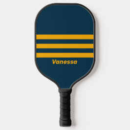 Retro Moonlit Seite Drei durch Streifen mit Namen Pickleball Schläger