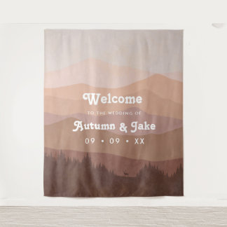 Retro Mountain and Forest Pink Wedding Willkommen Wandteppich