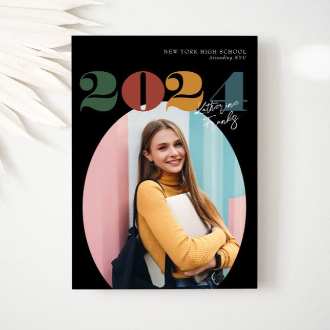 Retro Oval Modern Class of 2024 Foto Abschluss Einladung (Von Creator hochgeladen)