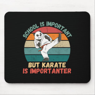 Retro Panda Schule ist wichtig Karate ist wichtig Mousepad