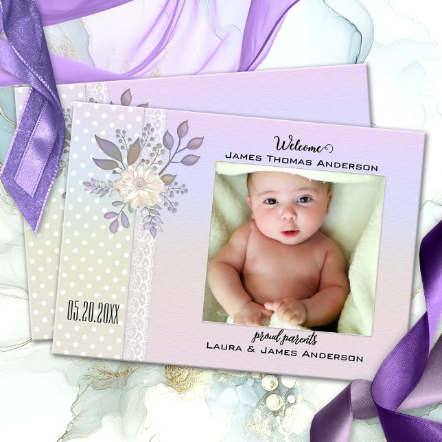Retro Pastel Script Baby Foto Geburtsankündigung Dankeskarte (Elegant floral baby photo birth announcement card in a retro style with polka dots and lace )