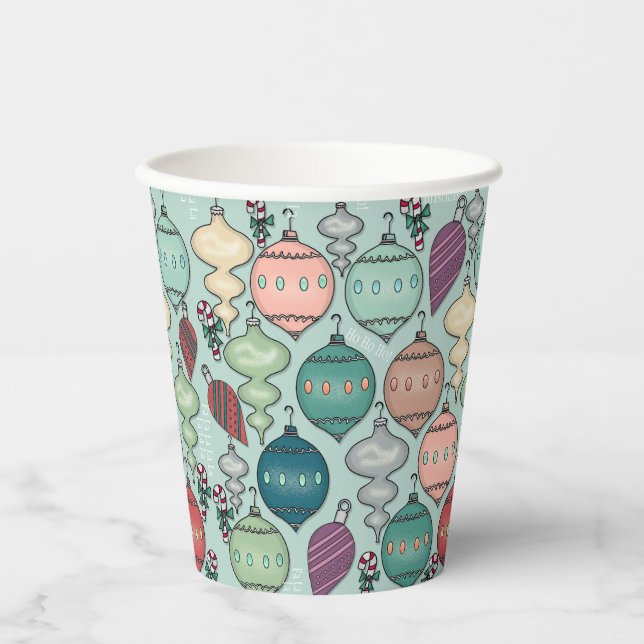 Retro Pastel Weihnachtsschmuck auf Aquamarinen Pappbecher (Vorderseite)