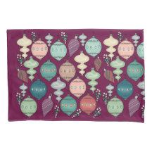 Retro Pastel Weihnachtsschmuck auf Plum