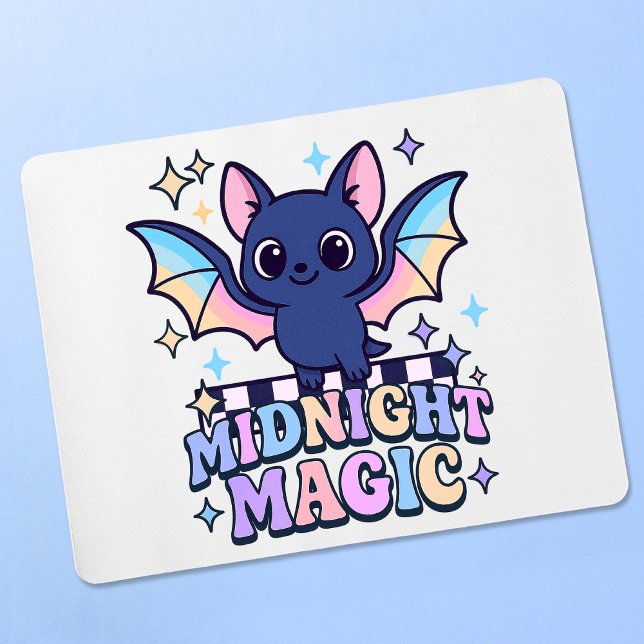 Retro Pastelcore Niedliches Halloween-Bat & Checke Mousepad (The midnight magic kawaii bat design shines with retro pastel charm.)
