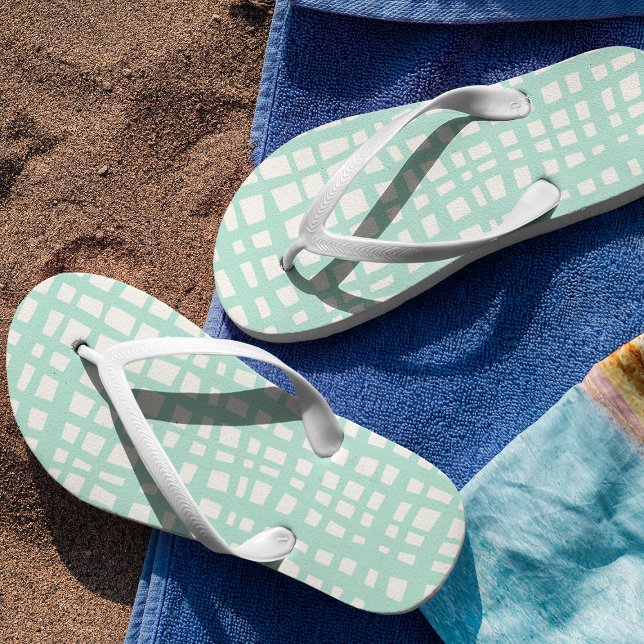 Retro pastell türkisfarbenes Gittermuster Flip Flops (Von Creator hochgeladen)