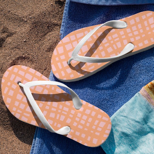 Retro pastellfarbene, orange und rosa Rastermuster Flip Flops (Von Creator hochgeladen)