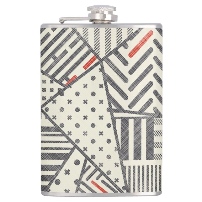 Retro-Patchwork: Abstraktes geometrisches Design Flachmann (Vorderseite)