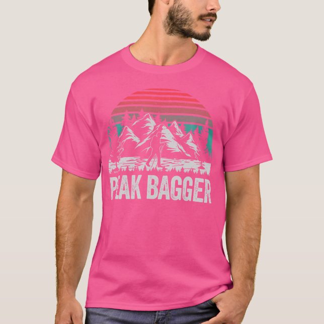 Retro Peak Bagger Peak Bagging Wandern T-Shirt (Vorderseite)
