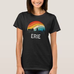 Retro Pennsylvania Erie Skyline Vintag Urban Skys T-Shirt