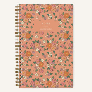 Retro-Pfirsich-Blumenmuster mit personalisiertem N Notizbuch