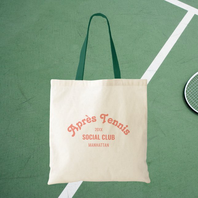 Retro Pink Après Tennis Social Club Green Handle Tragetasche (Von Creator hochgeladen)