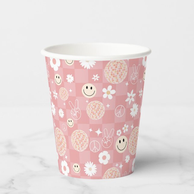 Retro Pink Groovy Checkered Hippie Muster Pappbecher (Vorderseite)