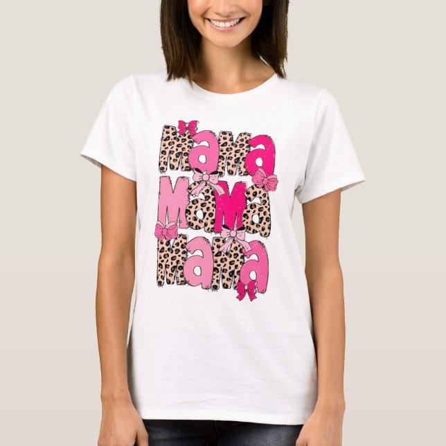 Retro Pink Leopard Mama Design with Coquette Bows T-Shirt (Vorderseite)