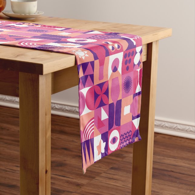 Retro Pink Lila Wine Bauhaus Muster Kurzer Tischläufer (Beispiel)