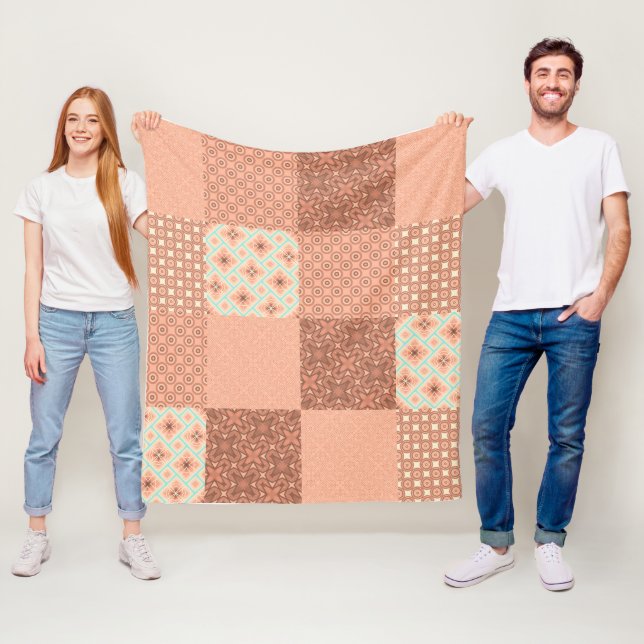 Retro Pink Patchwork Fleecedecke (Beispiel)