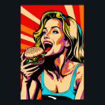 Retro Pop Art Giro del Malcantone Poster<br><div class="desc">Dieses Poster besticht durch ein unterhaltsames, Retro-inspiriertes Design, das Elemente der Pop-Kunst und Vintage Speisekultur kombiniert. Das zentrale Bild ist von einem Mädchen, das fröhlich auf einem saftigen Burger klatscht, umgeben von kühlen, farbenfrohen Grafiken. Der Gesamteffekt ist spielerisch und fügt jedem Raum eine Touch von Launen hinzu.</div>