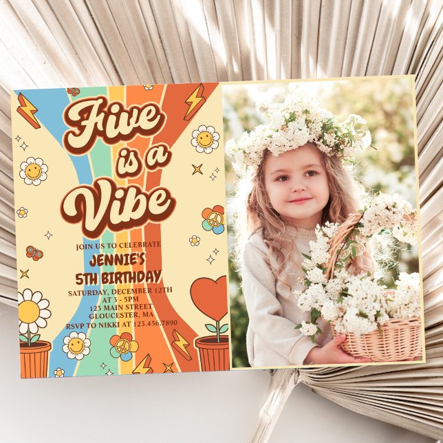 Retro Rainbow Five ist ein Vibe Groovy 5. Geburtst Einladung (Von Creator hochgeladen)