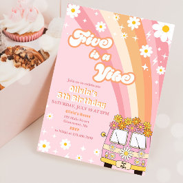 Retro Rainbow Five ist ein Vibe Groovy 5. Geburtst Einladung