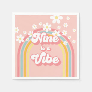 Retro Rainbow Nine ist ein Vibe Groovy 9. Geburtst Serviette