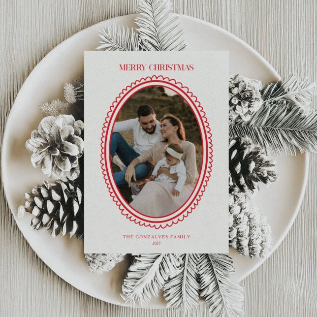 Retro Red Christmas Family Foto Feiertagskarte (Von Creator hochgeladen)