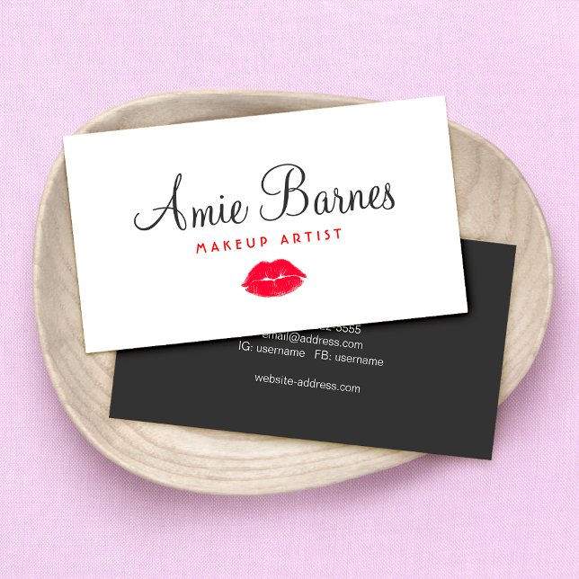 Retro Red Kissing Lips Makeup Artist Beauty Salon Visitenkarte (Von Creator hochgeladen)