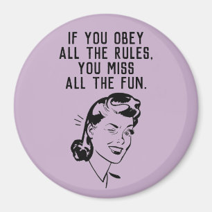 Retro-Regelbrecherin Frau Magnet