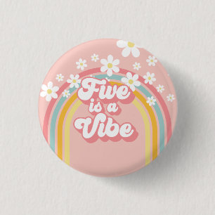 Retro Regenbogen FÜNF ist eine Stimmung Groovy 5.  Button