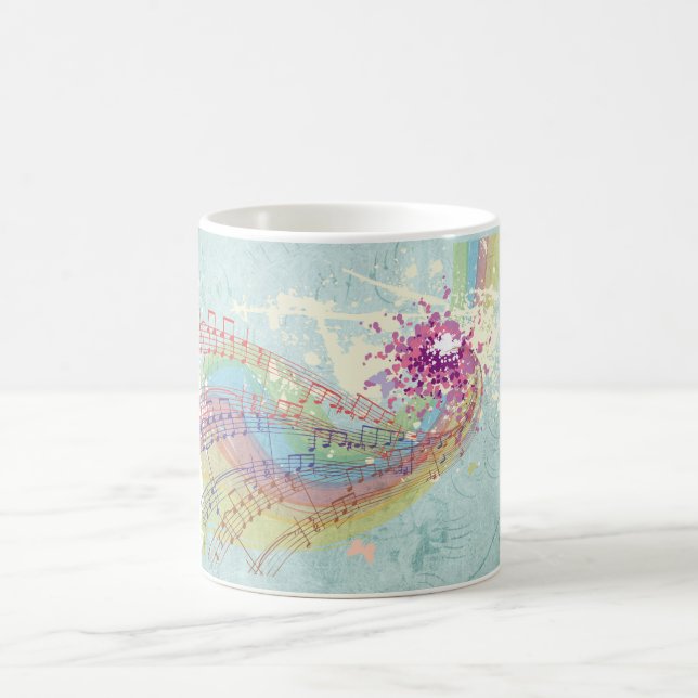 Retro-Regenbogen und Musiknoten auf einer Shabby-T Kaffeetasse (Mittel)