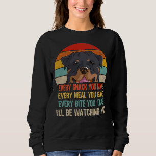 Retro Rottweiler jeden Snack, den Sie machen jede  Sweatshirt
