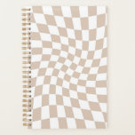 Retro Sand Rosa Scheckkarton Planer<br><div class="desc">Perfektes Kissen mit schachbrettgedeckten Kissen in Pastellfarben,  voll mit tollen Vibes. Moderne Schachbretter in Rose Sand Pink Dusty Farbe. Dieses schöne Retro psychedelische Design bringt Sie ins Wunderland. Verwarfte Karos in Pastellfarben. wirbelnd und wirbelnd,  Drehung-Karo,  karierte Muster</div>