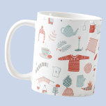 Retro Scandinavian Hygge Kaffeetasse<br><div class="desc">Dieses wunderschöne skandinavische Design ist der perfekte Weg,  um Ihrem Leben eine Touch Hygge hinzuzufügen. Ein warmes und gemütliches Winterdesign mit rot-rosa und salzgrünen Akzenten. Originelle Kunst von Nic Squirrell.</div>