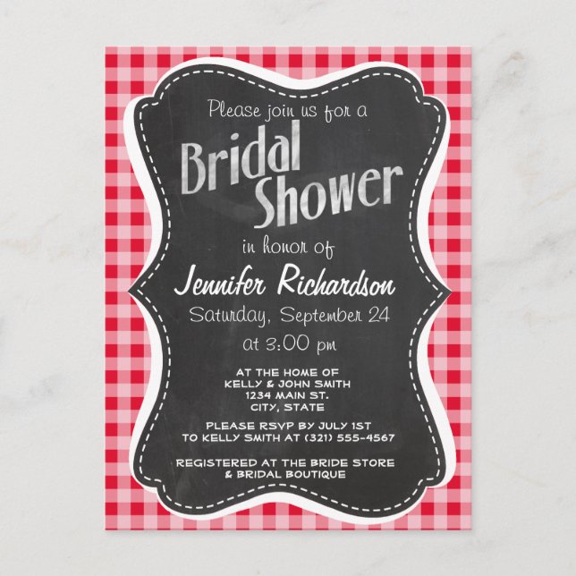 Retro Scarlet Red Gingham; Chalkboard-Look Einladungspostkarte (Vorderseite)