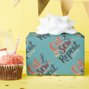 Retro "Schneiden Nähen Wiederholen" Nähanhänger De Geschenkpapier