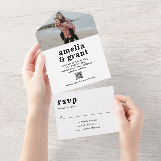 Retro Schriftart Black and White QR Code Foto Hoch All In One Einladung (Abreißen)