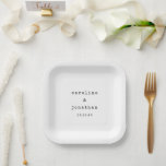 Retro Schwarz und Weiß Schreibmaschine Custom Wedd Pappteller<br><div class="desc">Retro Minimalistische Schreibmaschine Schriftart Custom Wedding Paper Teller in Schwarzweiß</div>