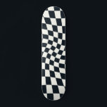 Retro Schwarz-Weiß-Pastelltafel Skateboard<br><div class="desc">Perfektes Kissen mit schachbrettgedeckten Kissen in Pastellfarben,  voll mit tollen Vibes. Moderne Schachbretter in Schwarz-weißer Farbe. Dieses schöne Retro psychedelische Design bringt Sie ins Wunderland. Verwarfte Karos in Pastellfarben. wirbelnd und wirbelnd,  Drehung-Karo,  karierte Muster</div>