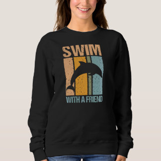 Retro-Schwimmen mit einem Freund Dolphin und Dolph Sweatshirt