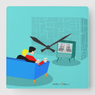 Retro schwules Paar beim Fernsehen Akryl-Wanduhr Quadratische Wanduhr