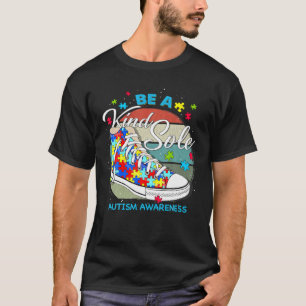 Retro sei eine Art Autismus Awareness Puzzle Schuh T-Shirt