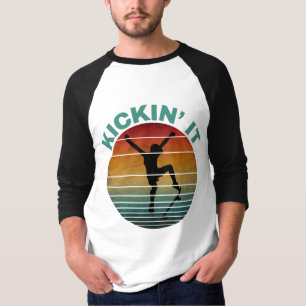Retro-Skateboardfahrer T-Shirt