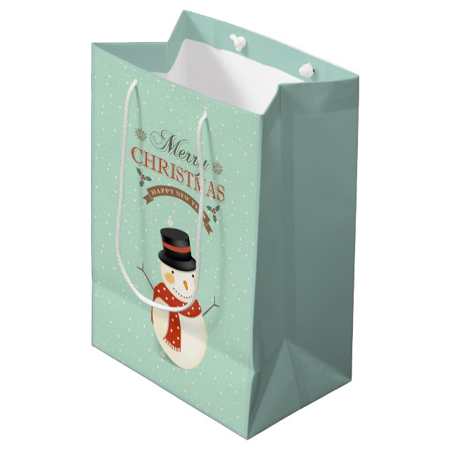 Retro Snowman - Frohe Weihnachten Mittlere Geschenktüte (Vorderseite Schrägansicht)
