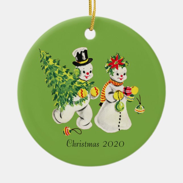 Retro-Snowpaar im grünen Hintergrund Keramik Ornament (Vorne)