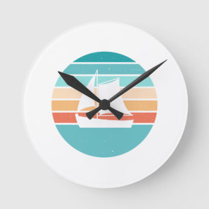 Retro Sonnenuntergang gestörter Effekt + Segelboot Runde Wanduhr