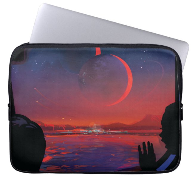 Retro Space Poster - Zuschauer beobachten Trappist Laptopschutzhülle (Vorderseite)