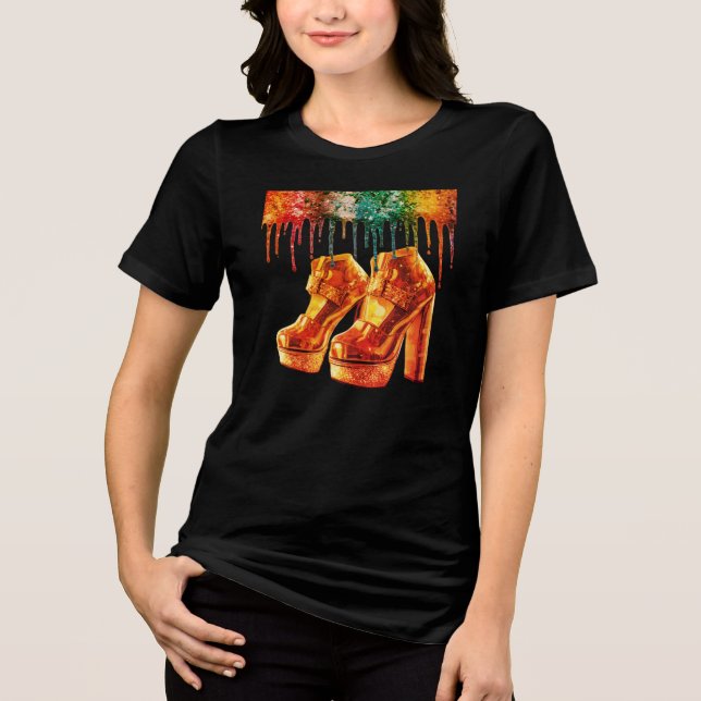 Retro-Stil 1970 Stack-Schuhe auf schwarzem Kurzarm Tri-Blend Shirt (Vorderseite)