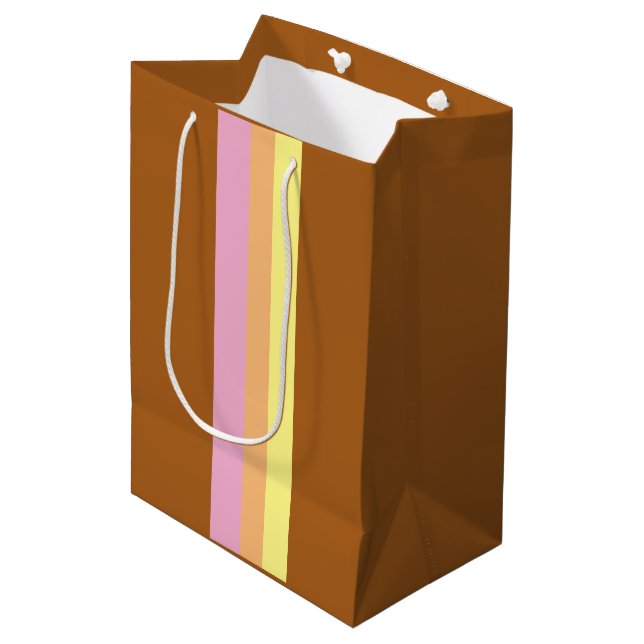Retro Streifen Geschenktasche (Orange Multi) Mittlere Geschenktüte (Vorderseite Schrägansicht)